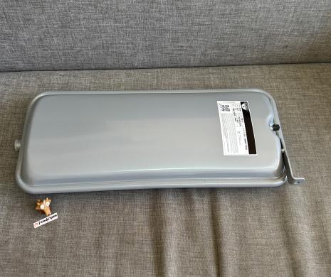 Расширительный бак ZILMET 7 л, G 3/8 для котла Thermona